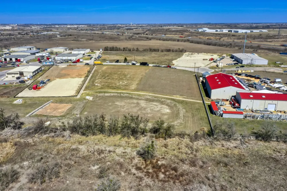 6901 LEE MANOR Cove Manor, TX 78653