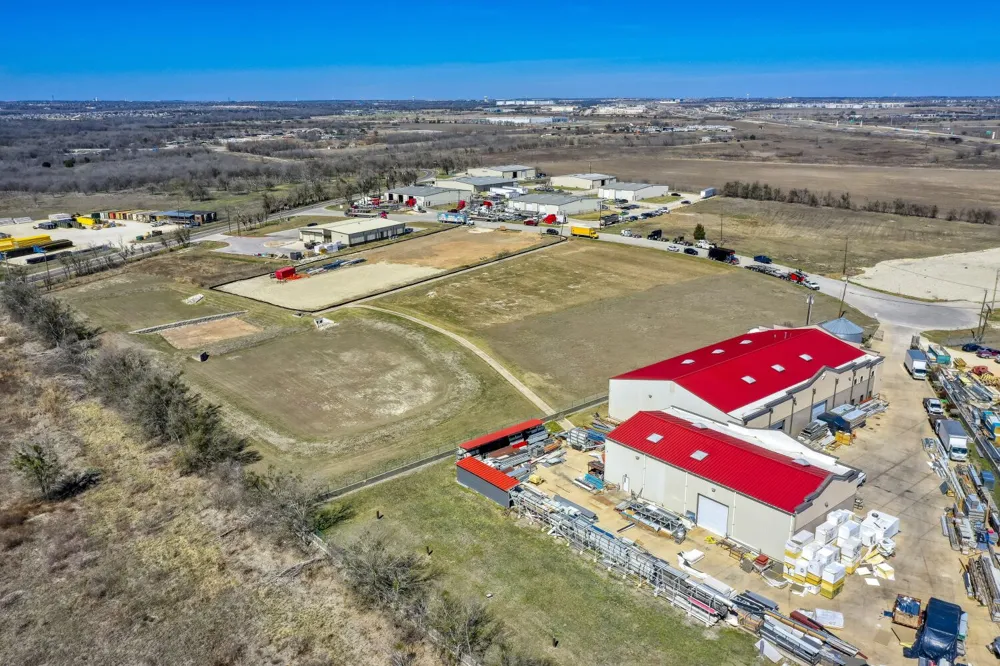 6901 LEE MANOR Cove Manor, TX 78653