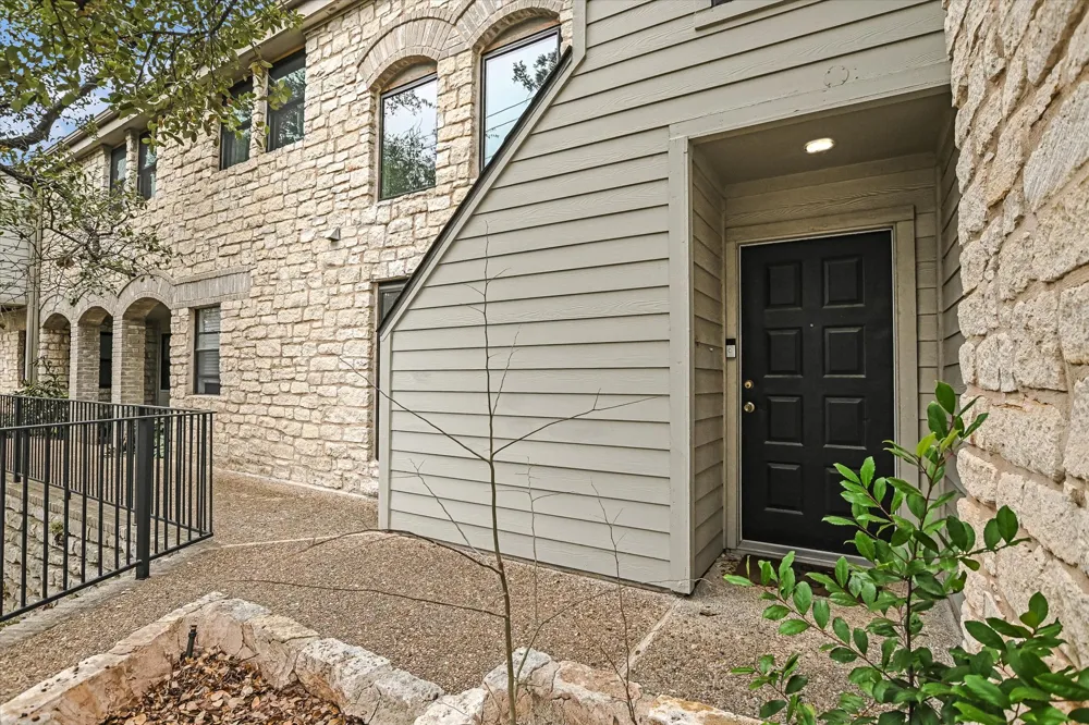 9226 Jollyville Road #122 Austin, TX 78759