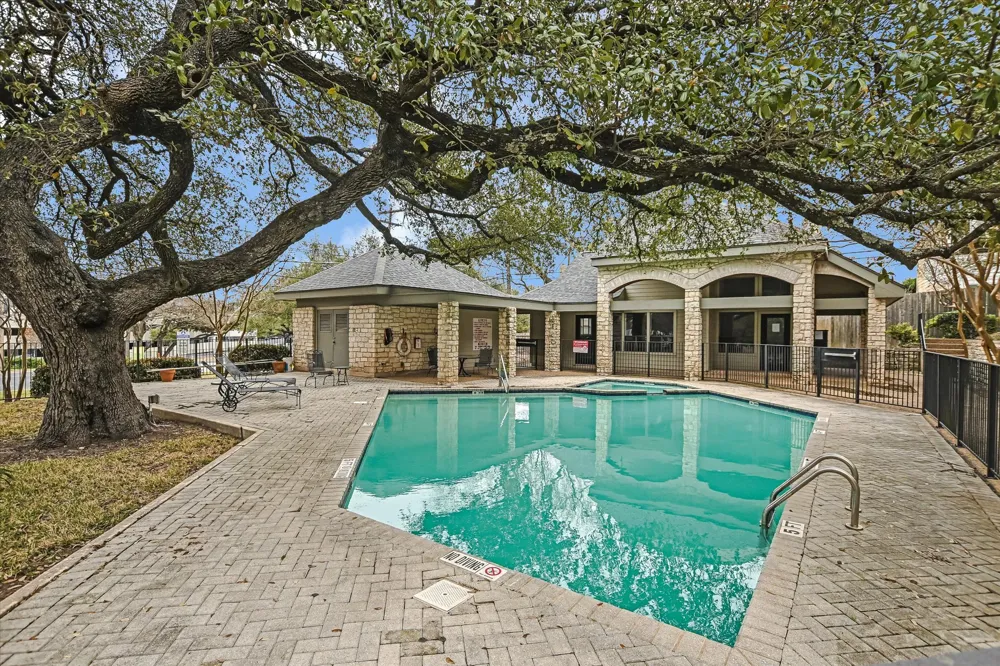 9226 Jollyville Road #122 Austin, TX 78759