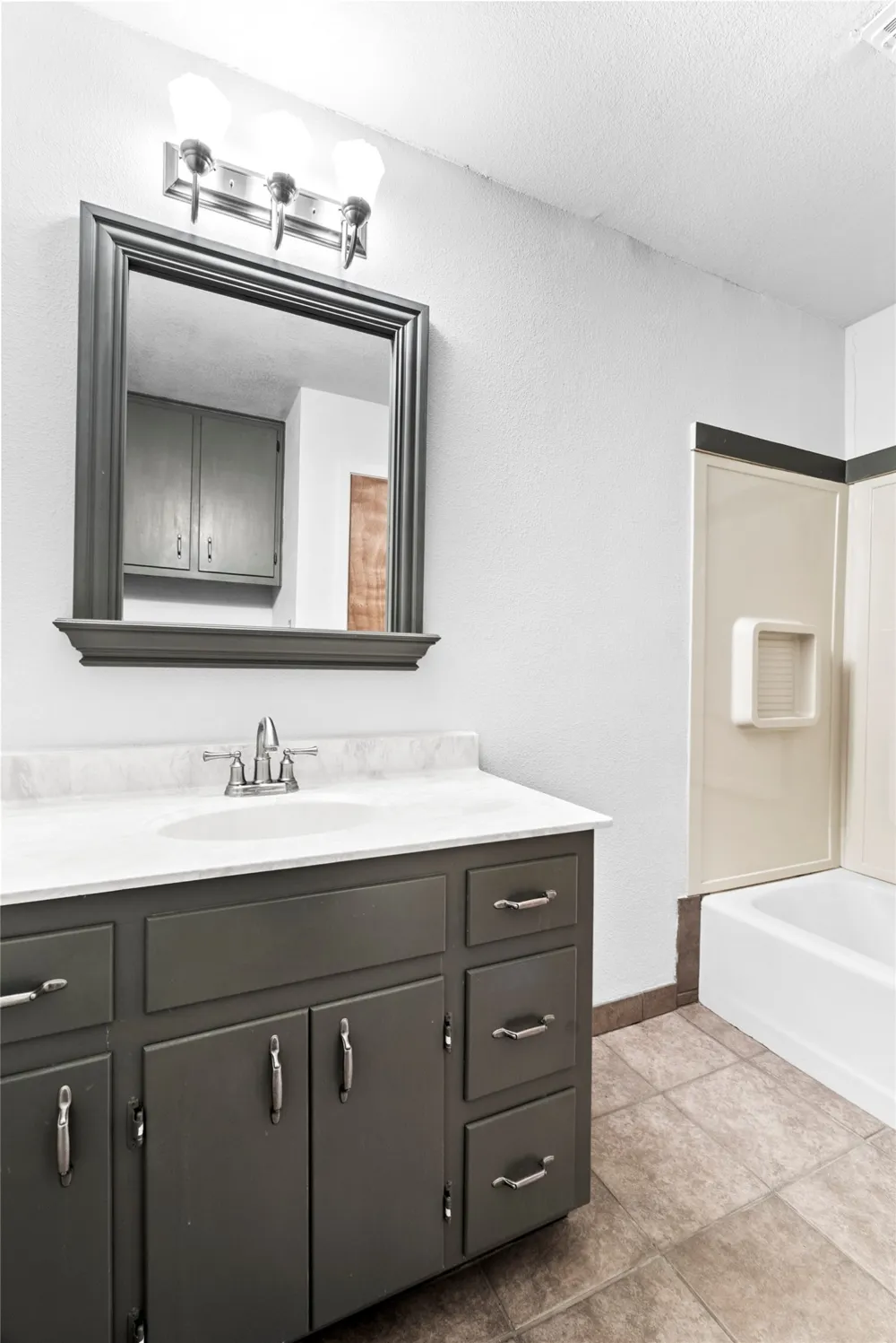 12914 Pfluger Berkman Road Coupland, TX 78615