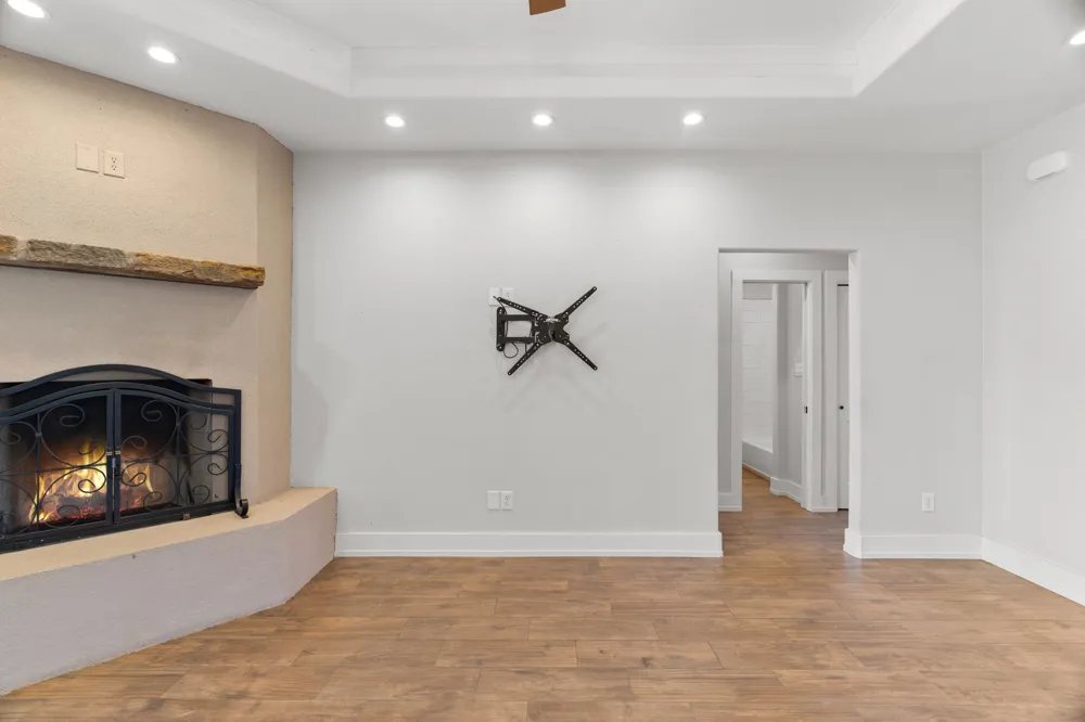 110 Chaumont Street Kingsland, TX 78639