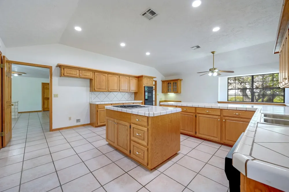 6573 Ranch Road 165 Blanco, TX 78606