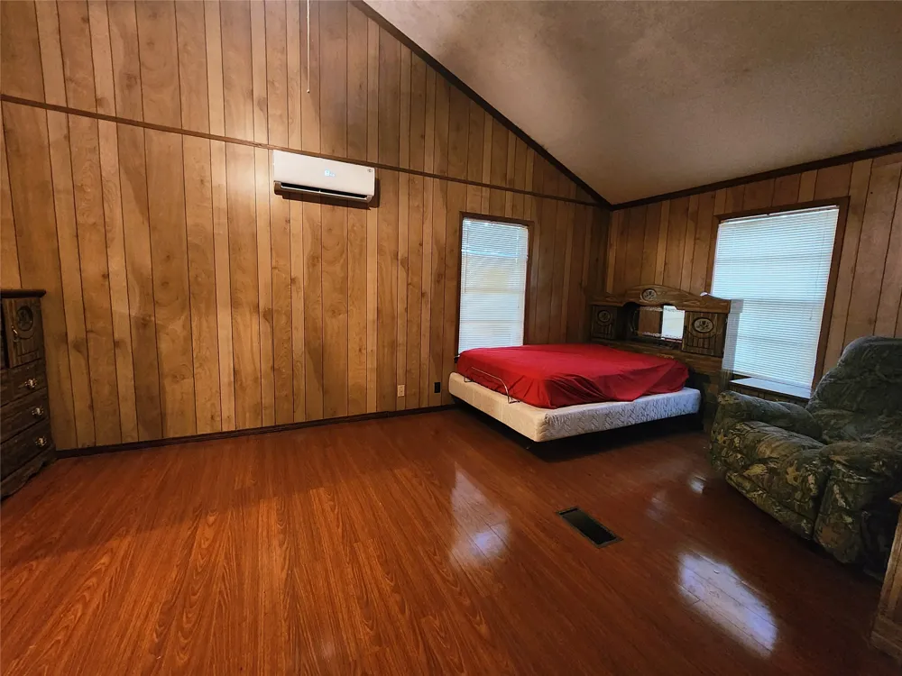 125 Hunters Drive Trinity, TX 75862