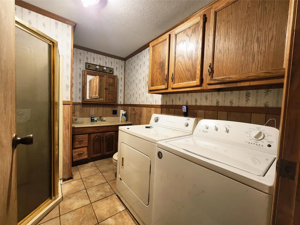 125 Hunters Drive Trinity, TX 75862
