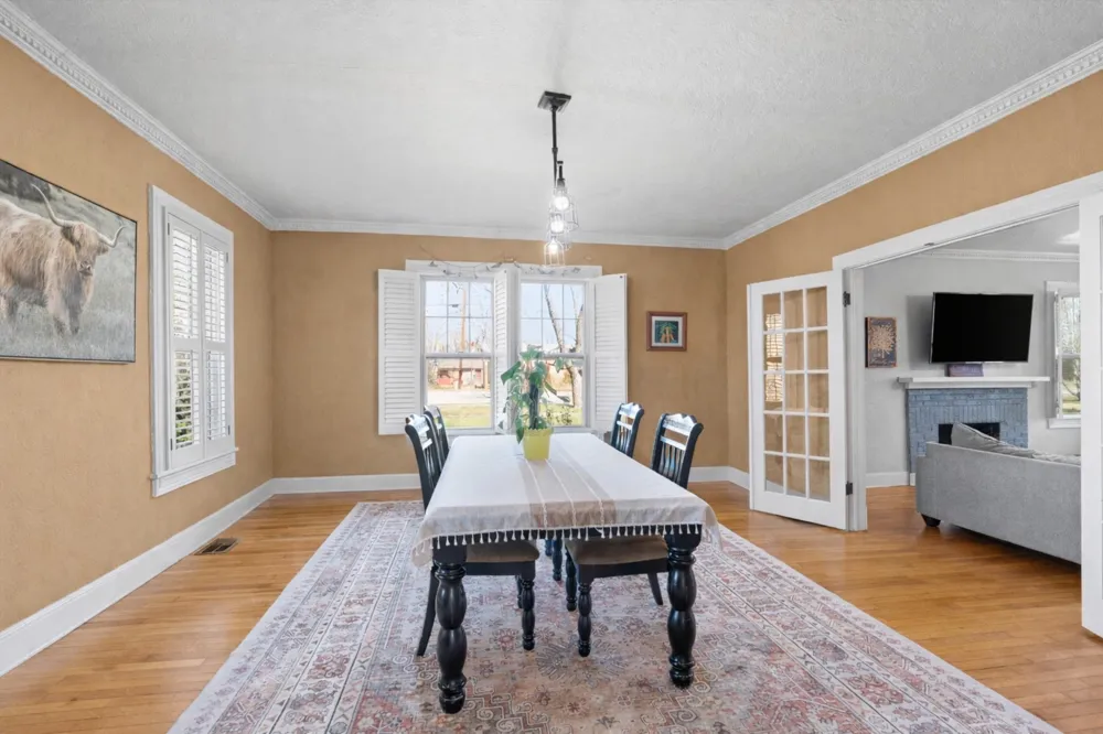 1543 W Clark Street Bartlett, TX 76511