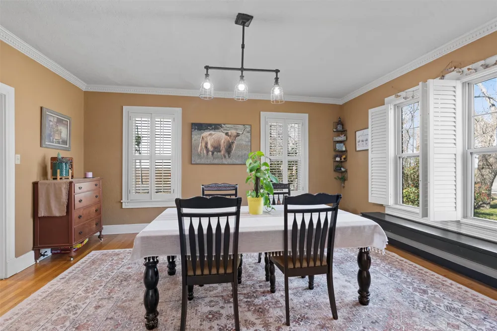 1543 W Clark Street Bartlett, TX 76511