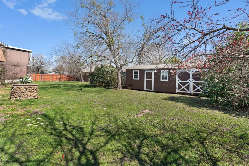 1543 W Clark Street Bartlett, TX 76511