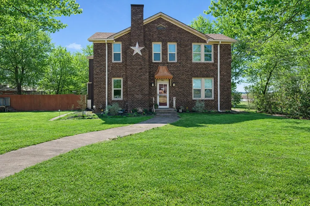 1543 W Clark Street Bartlett, TX 76511