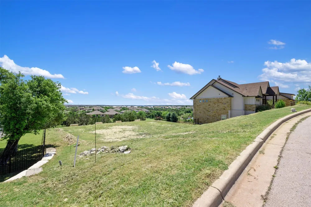 1705 Cantina Sky Drive Leander, TX 78641