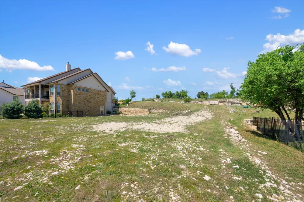 1705 Cantina Sky Drive Leander, TX 78641