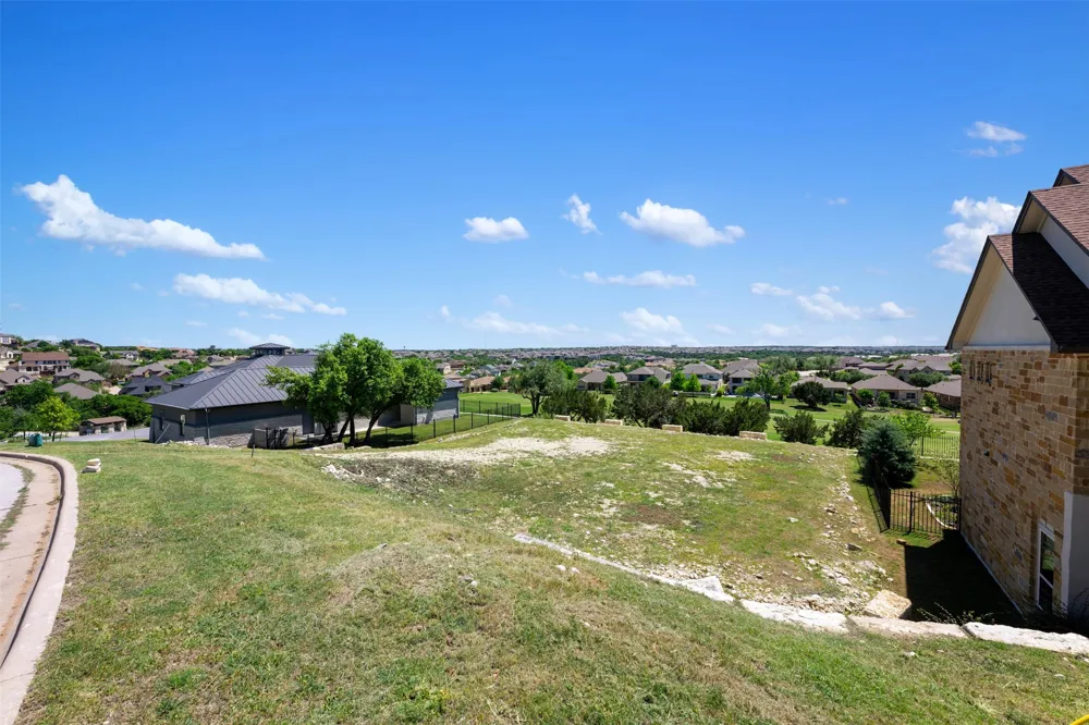 1705 Cantina Sky Drive Leander, TX 78641