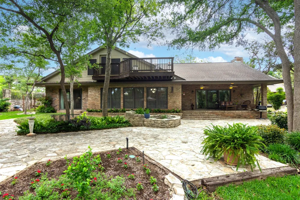 1404 Pearl Cove Round Rock, TX 78681