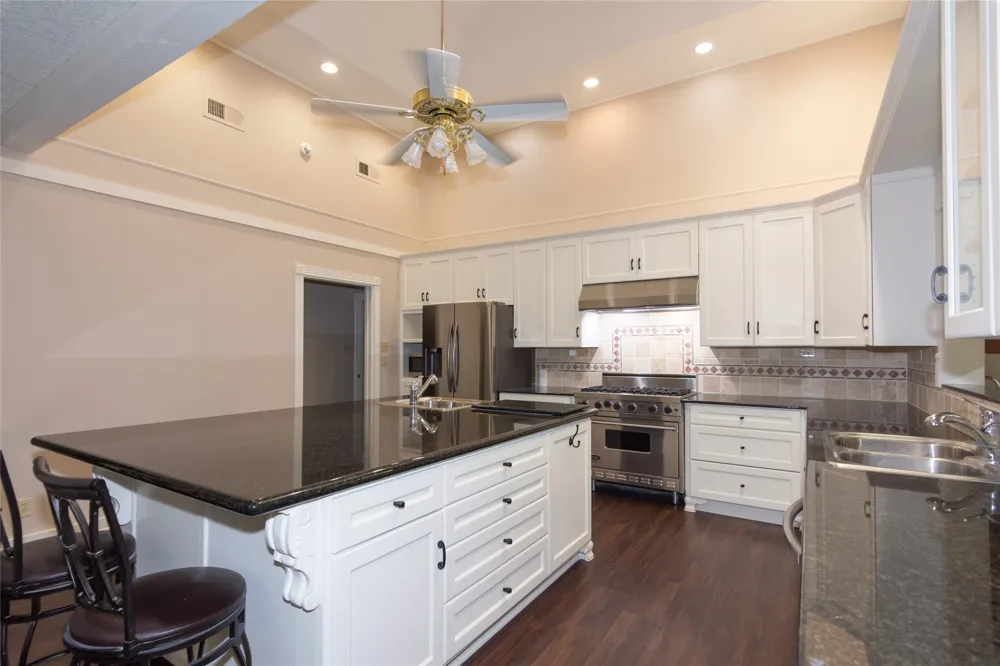 1404 Pearl Cove Round Rock, TX 78681
