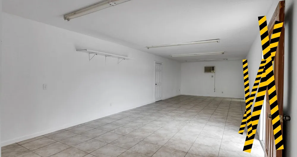 2002 W Highway 6 Alvin, TX 77511