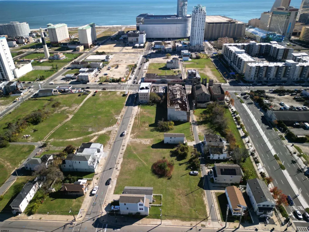 12-20, 36,38,42 N Massachusetts Ave Atlantic City, NJ 08401