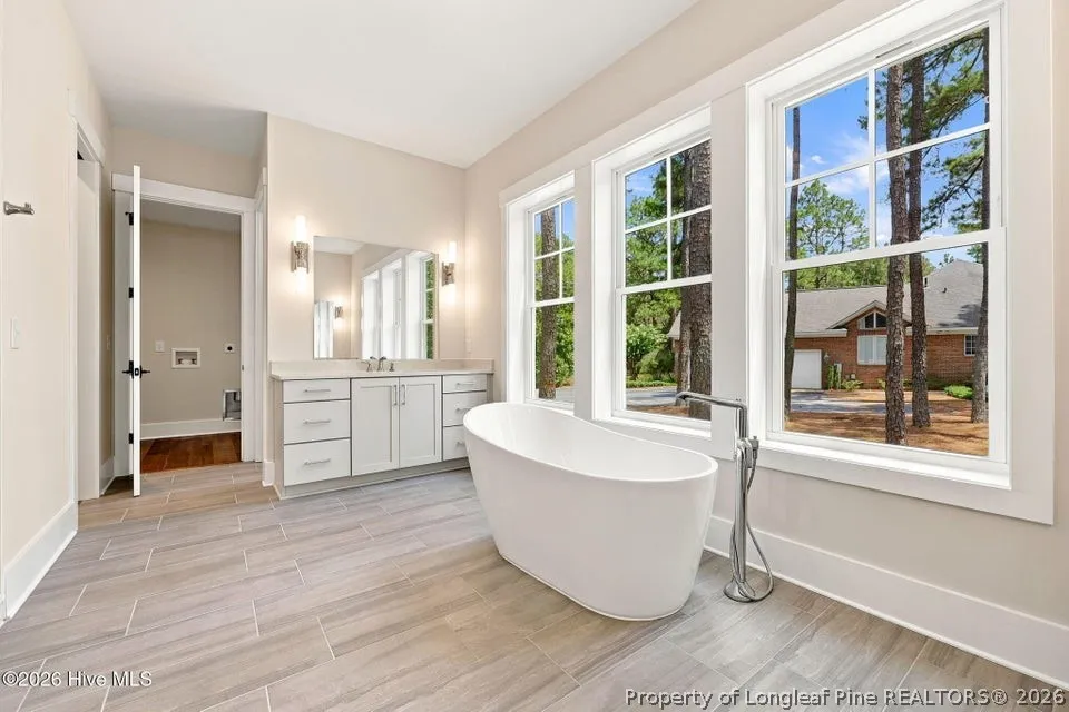 43 Pinewild Drive Pinehurst, NC 28374