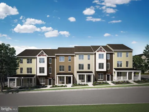 111 WAYWOOD DRIVE #33