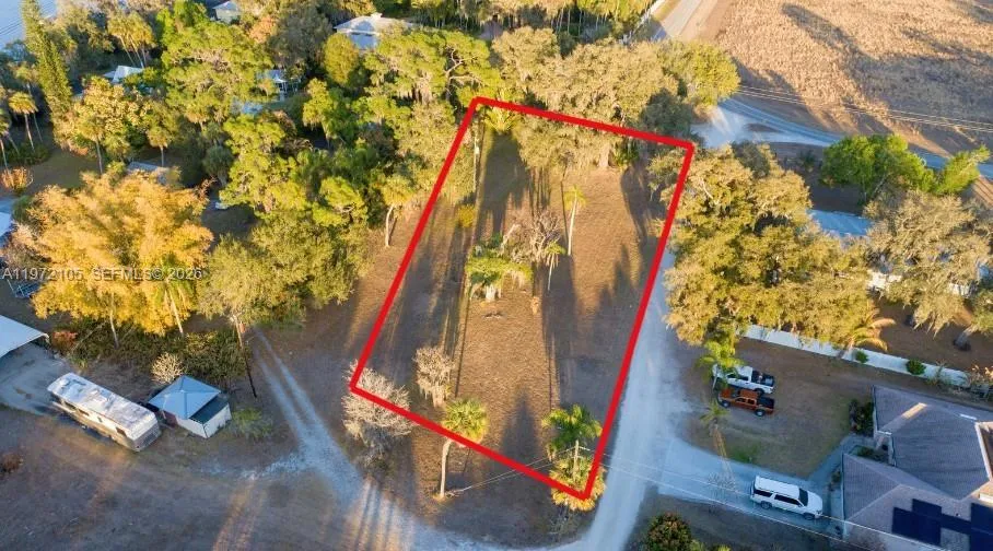 2014 Ft Denaud Rd La Belle, FL 33935