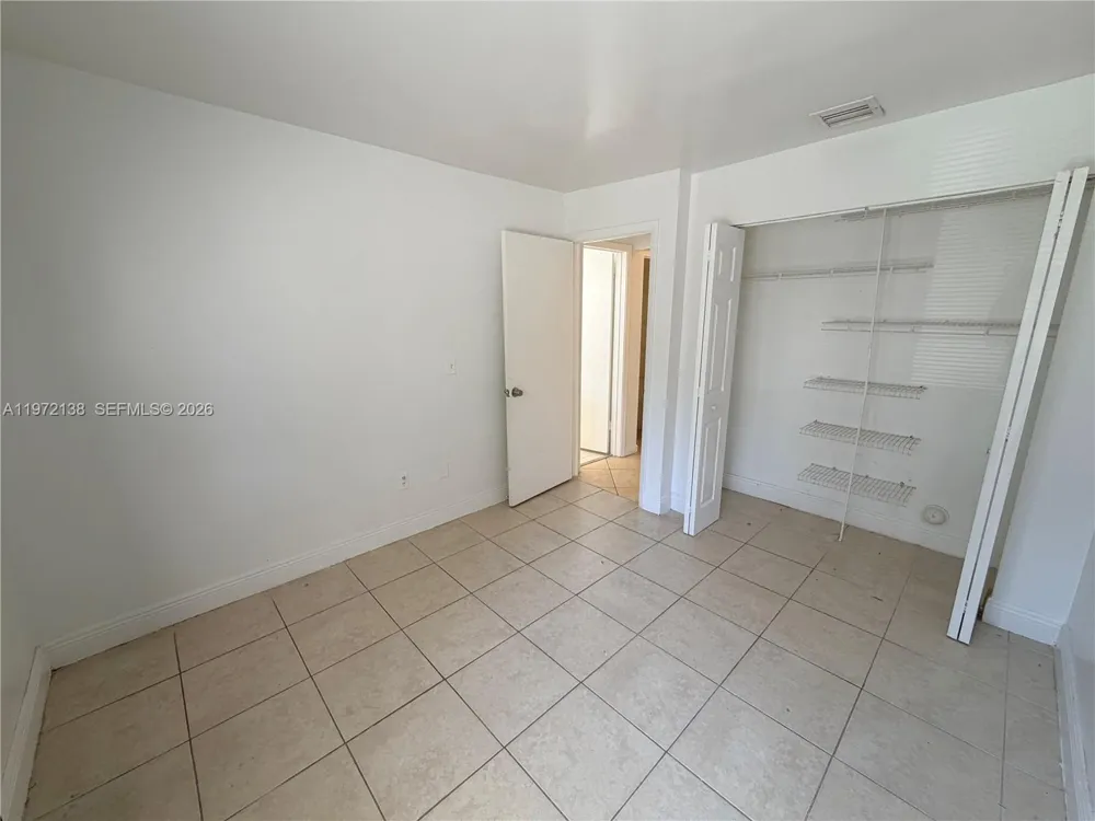 1818 Racquet Ct North Lauderdale, FL 33068