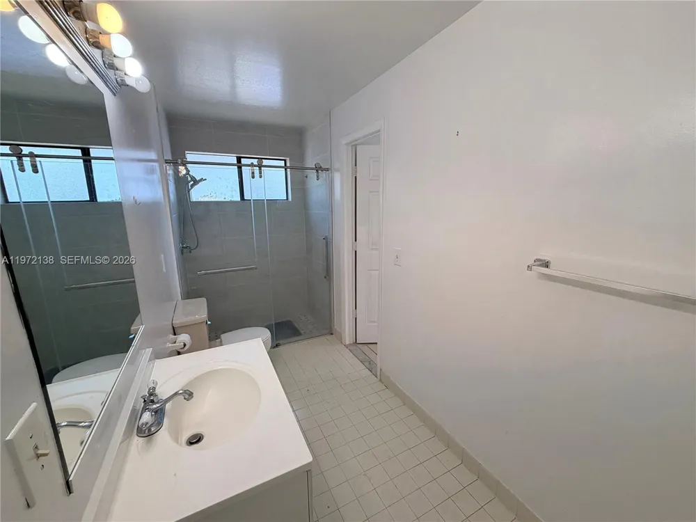 1818 Racquet Ct North Lauderdale, FL 33068