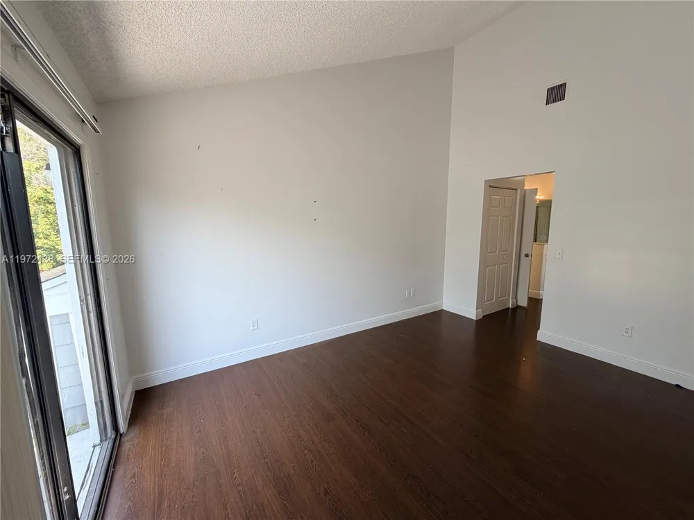 1818 Racquet Ct North Lauderdale, FL 33068
