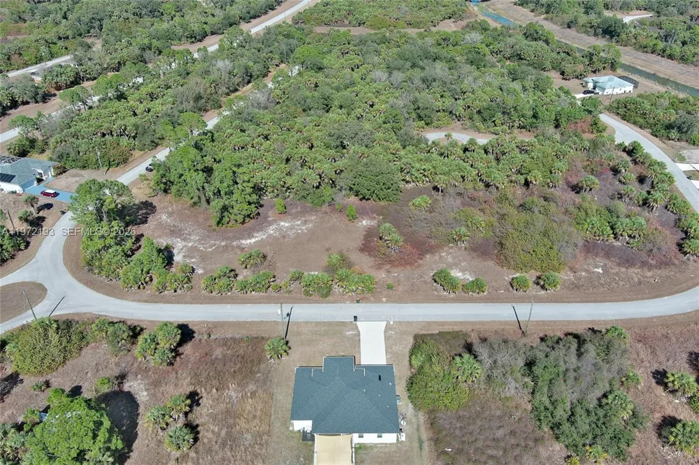 EASTMAN CIR North Port, FL 34288
