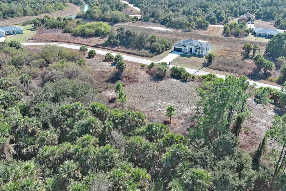 EASTMAN CIR North Port, FL 34288