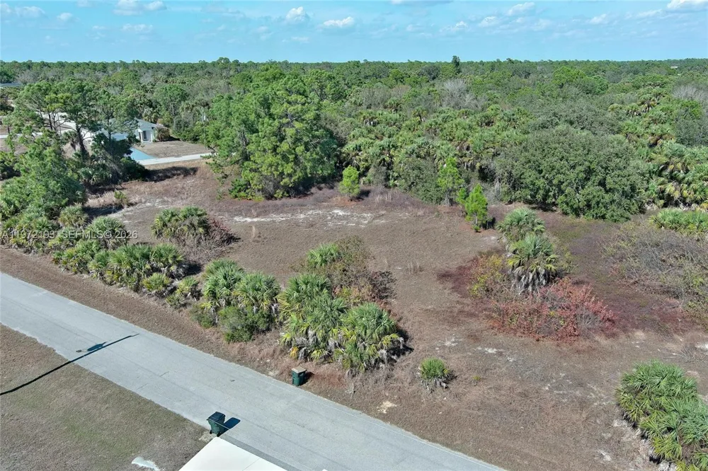 EASTMAN CIR North Port, FL 34288