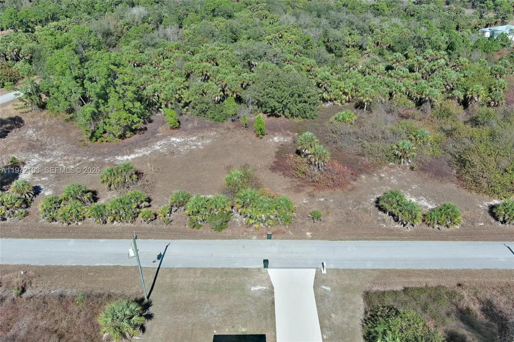 EASTMAN CIR North Port, FL 34288