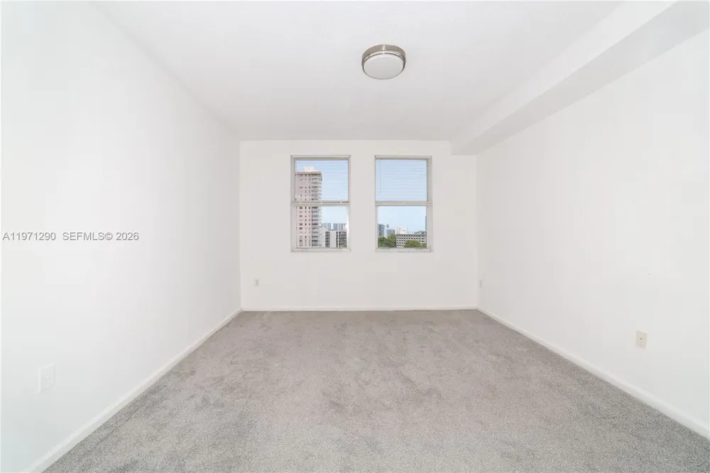 17150 Bay Rd #2911 Sunny Isles Beach, FL 33160