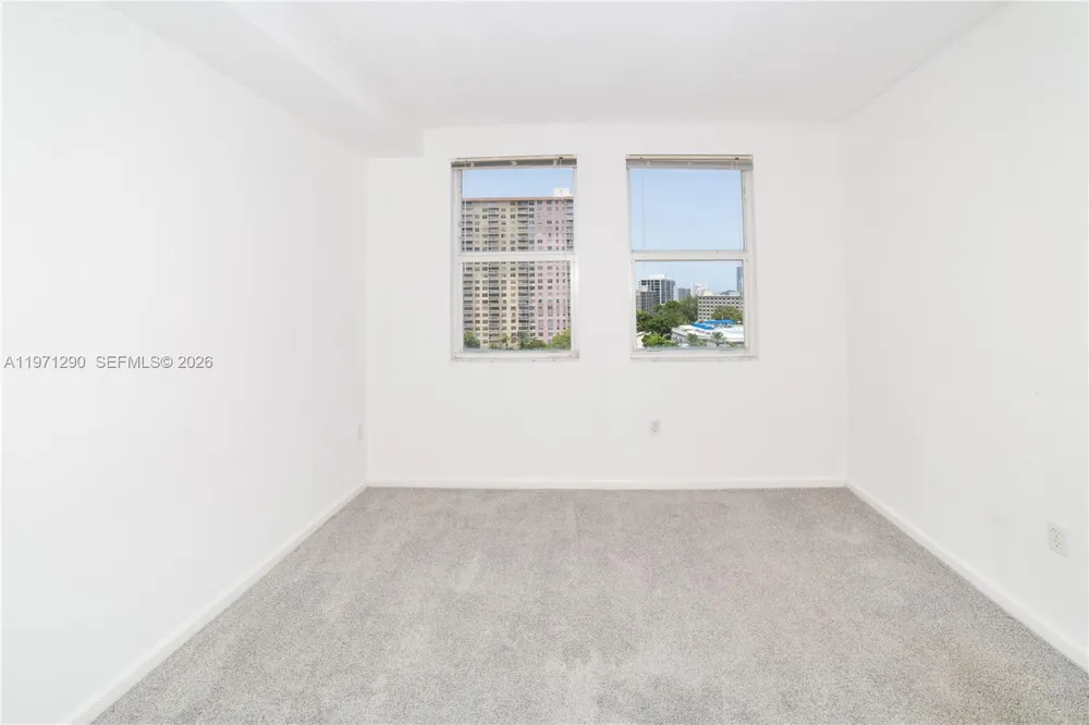 17150 Bay Rd #2911 Sunny Isles Beach, FL 33160