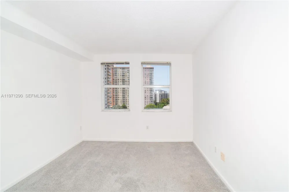 17150 Bay Rd #2911 Sunny Isles Beach, FL 33160
