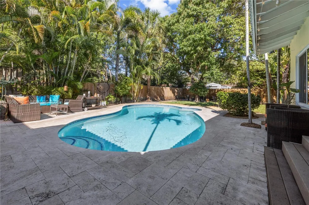 Address Not Shown Hollywood, FL 33020