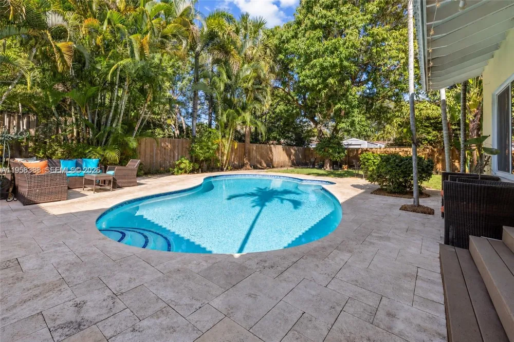Address Not Shown Hollywood, FL 33020