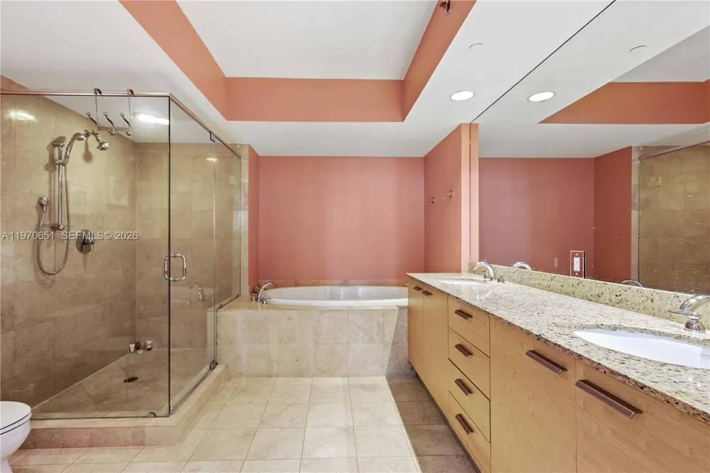 1830 S Ocean Dr #1908 Hallandale Beach, FL 33009