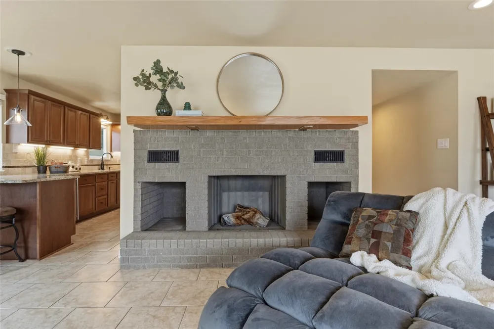 833 Sandy Mountain Drive Llano, TX 78643