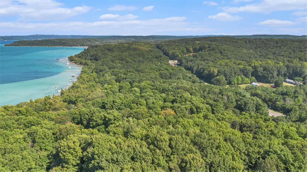313 Shorewood Drive Crystal Lake Township, MI 49635