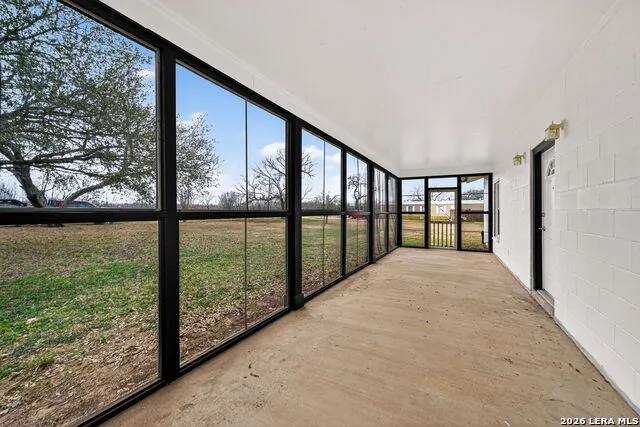 421 Coughran Pleasanton, TX 78064