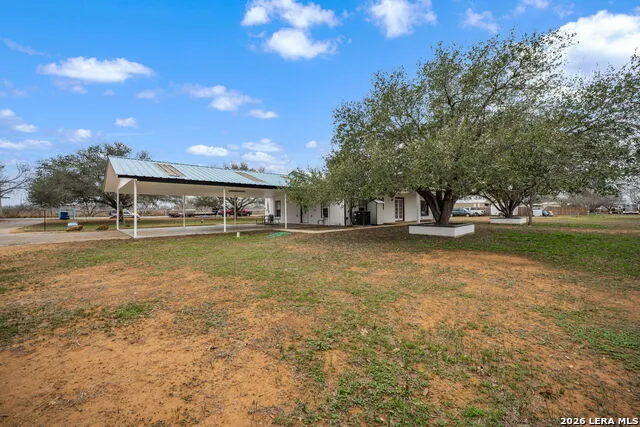 421 Coughran Pleasanton, TX 78064