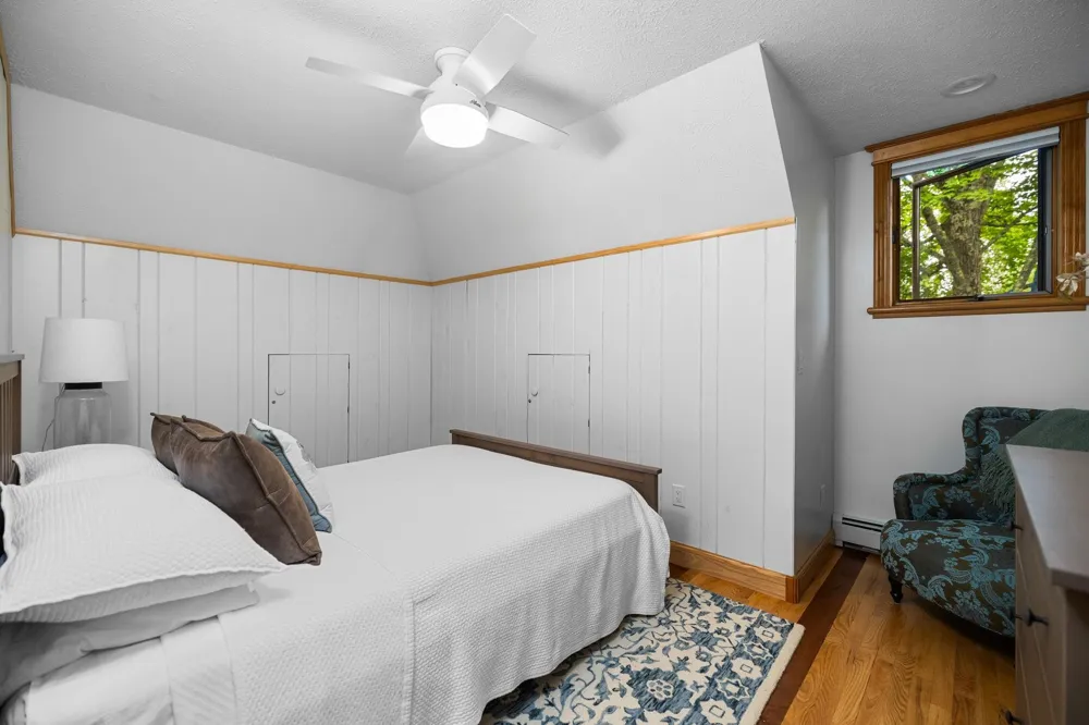 7135 E Birch Point Road Elmwood Charter Township, MI 49684