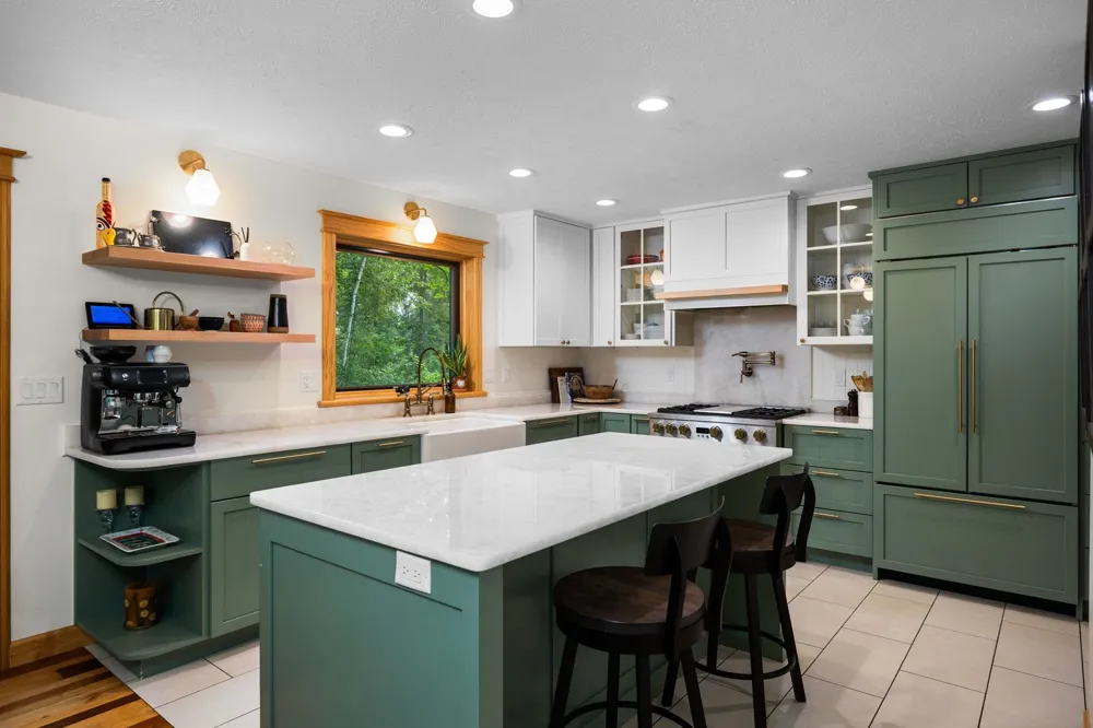 7135 E Birch Point Road Elmwood Charter Township, MI 49684