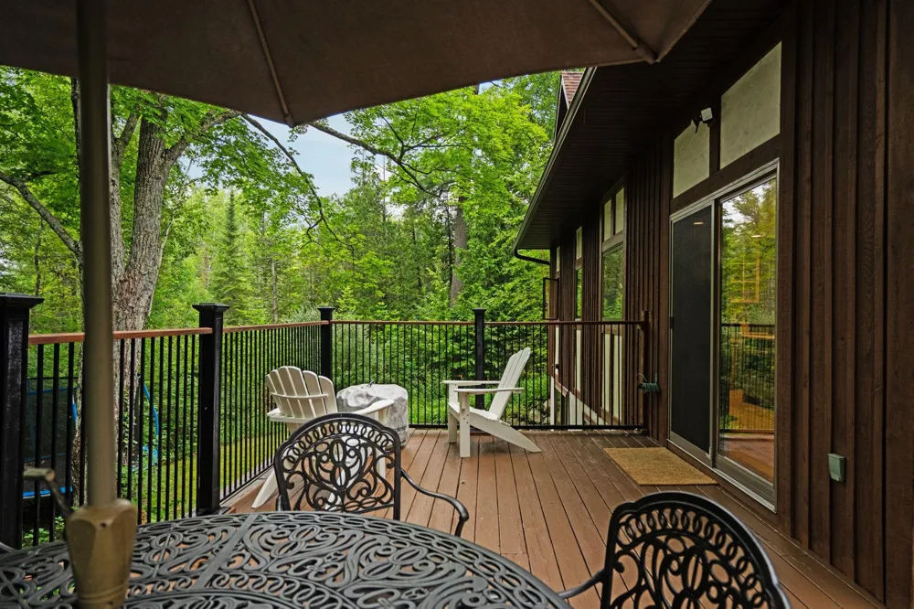 7135 E Birch Point Road Elmwood Charter Township, MI 49684