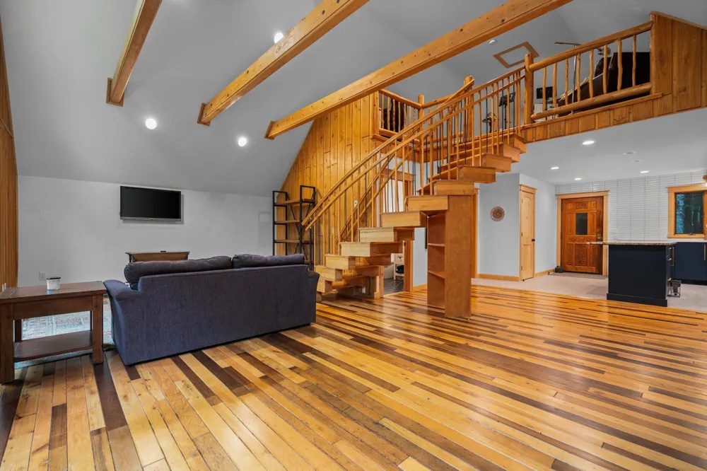 7135 E Birch Point Road Elmwood Charter Township, MI 49684