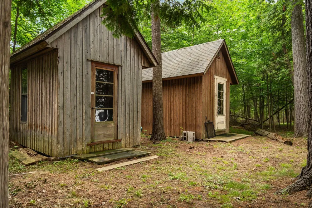7135 E Birch Point Road Elmwood Charter Township, MI 49684