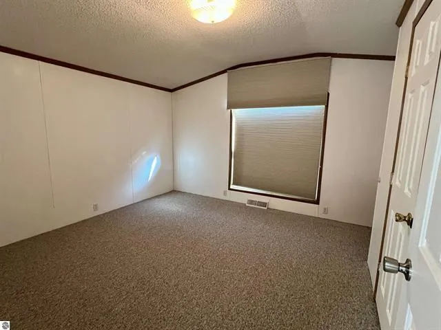 1404 S Taxiway Delta Lake City City, MI 49651