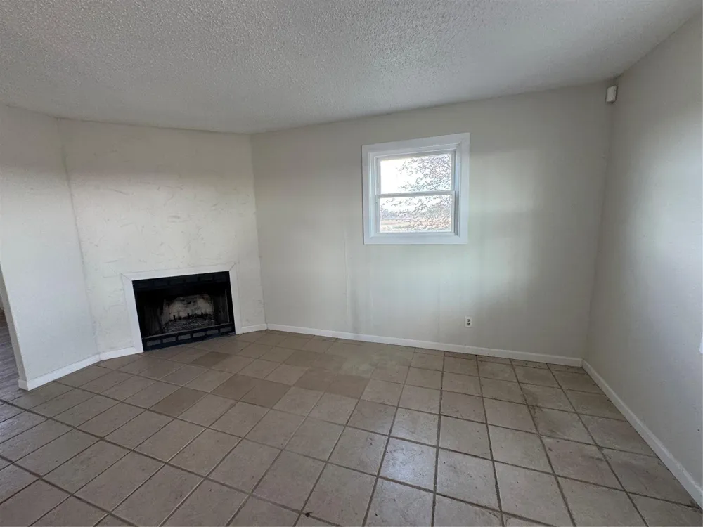 2605 E 19th Street Lubbock, TX 79403