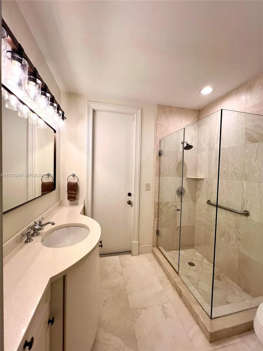 20 Avacado St Islamorada, FL 33036