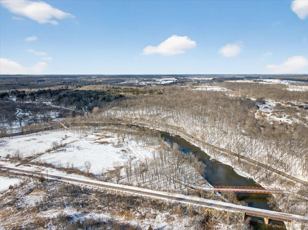 6854 Morrison Hills Court Dexter, MI 48130