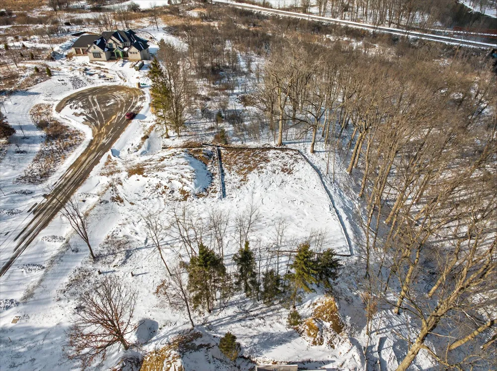 6854 Morrison Hills Court Dexter, MI 48130